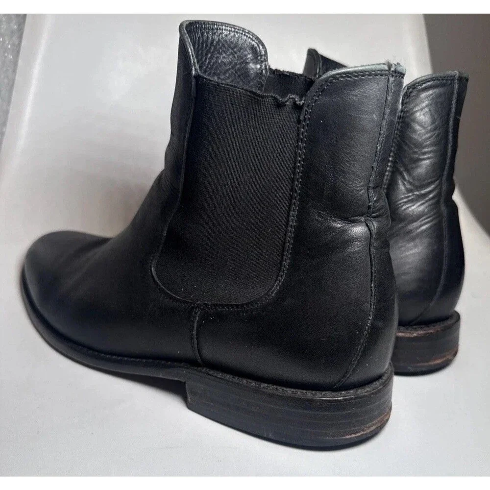Thursday Boot Co Everyday Cavalier Chelsea Boots Men's size 10.5 Black Leather